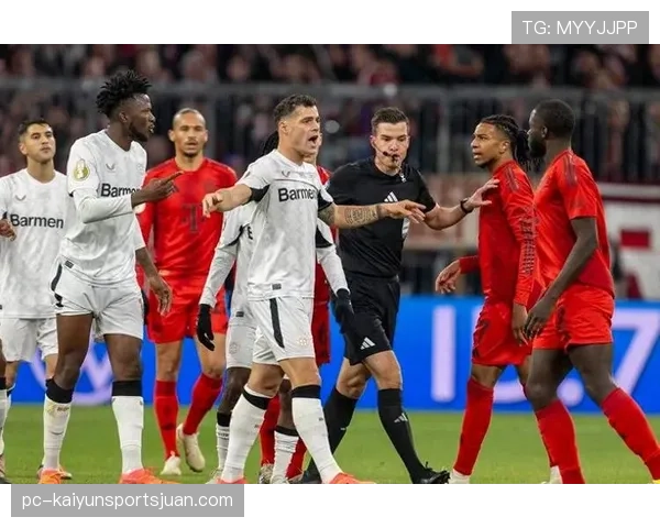 拜仁关键比赛表现波动，对赛季争冠形势形成制约