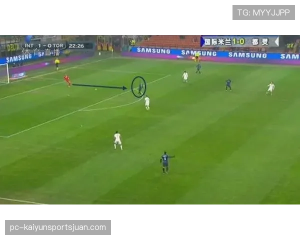 加维连续强强对话主导中场，跑动覆盖压制对手组织核心