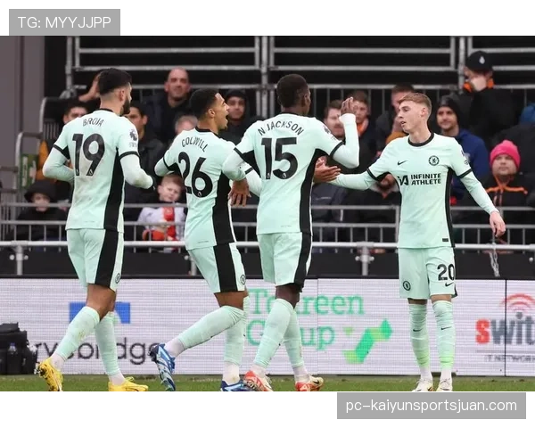 杜埃vs帕尔默 新生代核心攻防效率差距到底在哪？